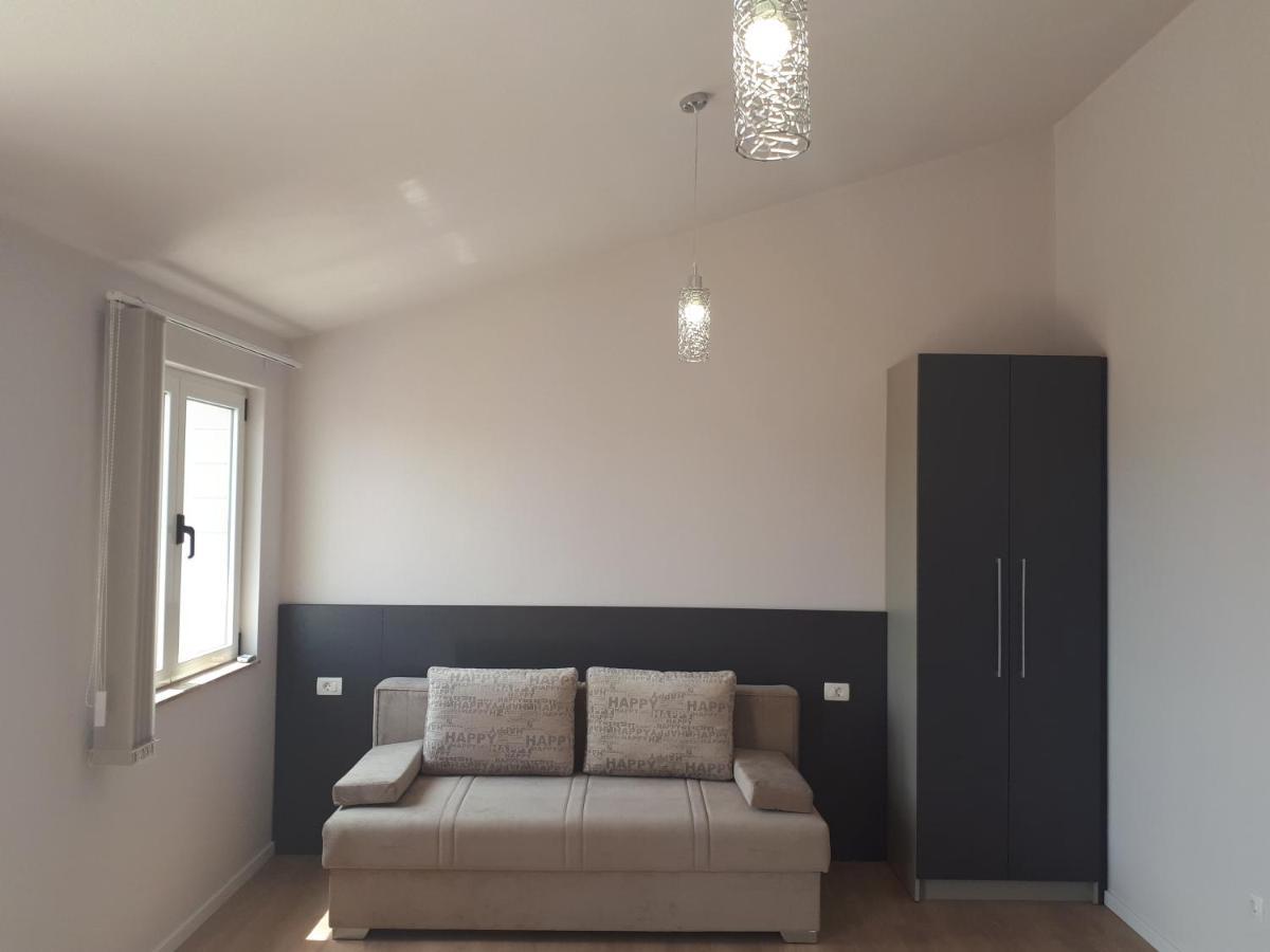 Apartments Sophie Makarska Ngoại thất bức ảnh