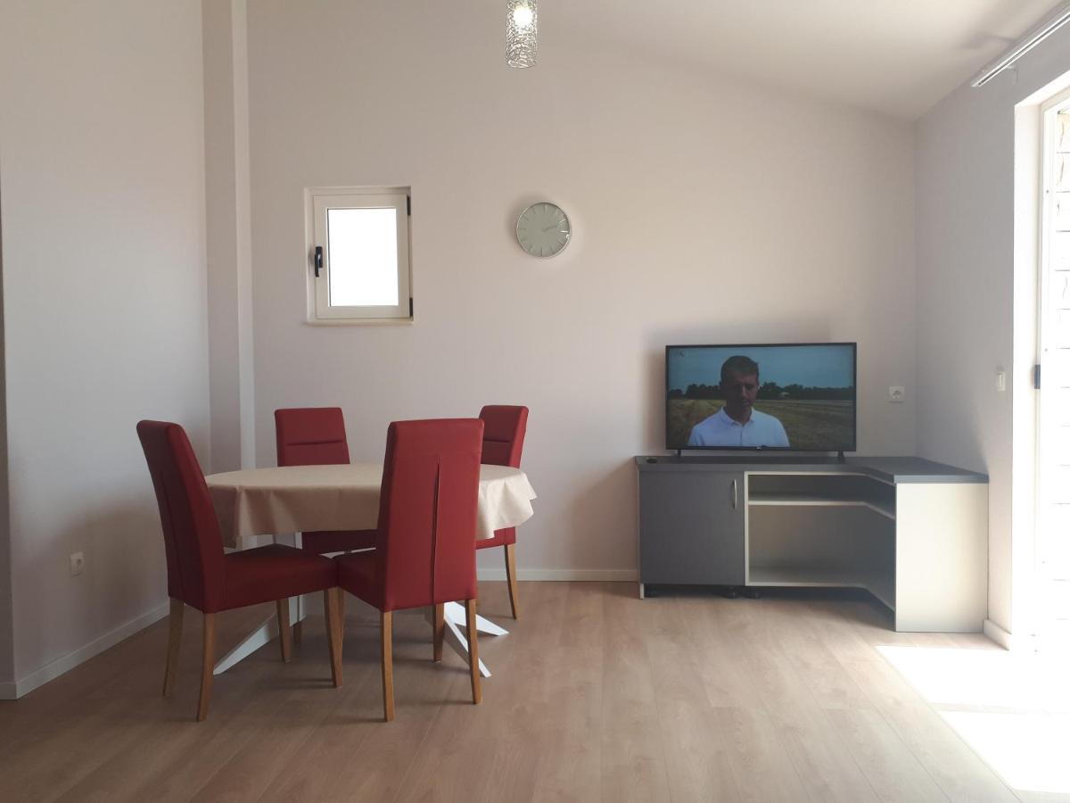 Apartments Sophie Makarska Ngoại thất bức ảnh